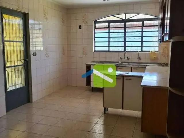 Casa / Sobrado para Locação em São Paulo/SP Jardim Sarah 4 Quartos