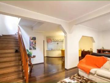 Casa / Sobrado para Locação em São Paulo/SP Jardim Têxtil 3 Quartos