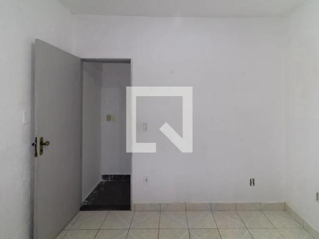 Casa / Sobrado para Locação em São Paulo/SP Jardim Vila Carrão 1 Quartos