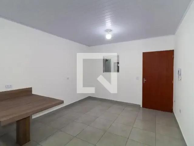Casa / Sobrado para Locação em São Paulo/SP Jardim Vila Carrão 2 Quartos