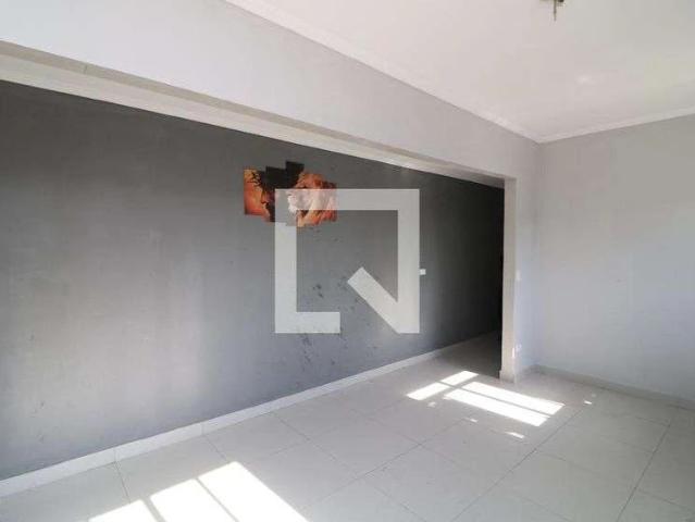 Casa / Sobrado para Locação em São Paulo/SP Jardim Vila Carrão 2 Quartos