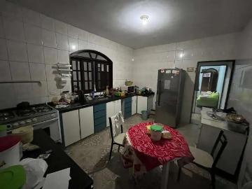 Praça Ferrúcio Tolesi - Garagem, Segurança