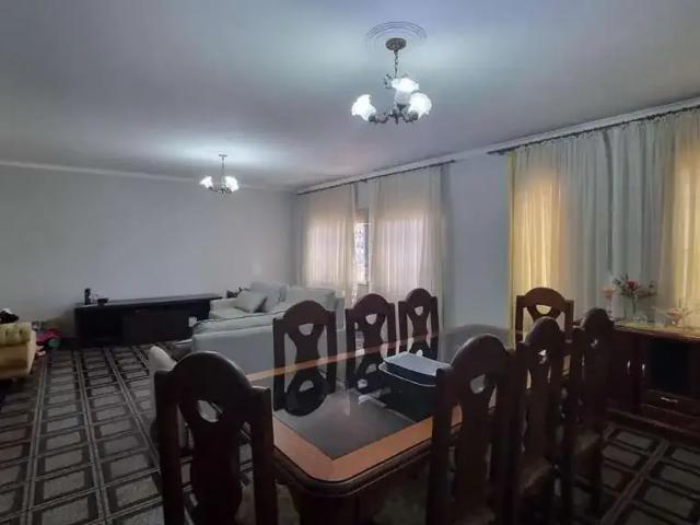 Casa / Sobrado para Locação em São Paulo/SP Jardim Vista Linda 4 Quartos
