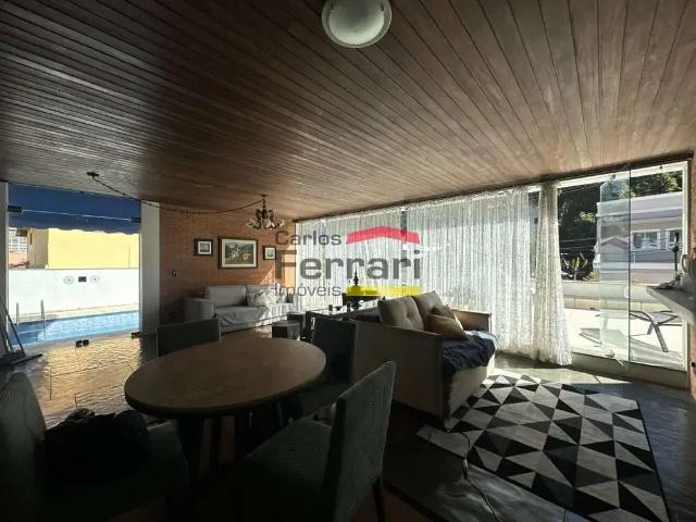 Casa / Sobrado para Locação em São Paulo/SP Jardim Virgínia Bianca 4 Quartos