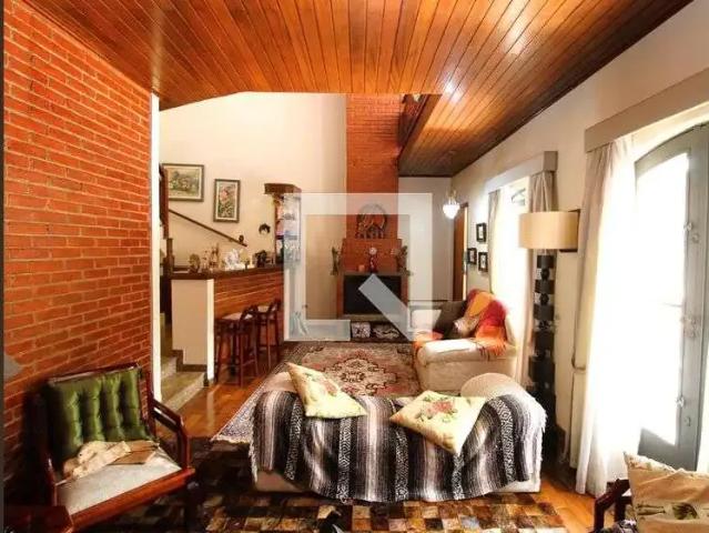 Casa / Sobrado para Locação em São Paulo/SP Jardim Virgínia Bianca 3 Quartos