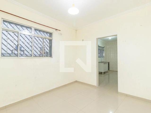 Casa / Sobrado para Locação em São Paulo/SP Jardim Vivan 1 Quartos