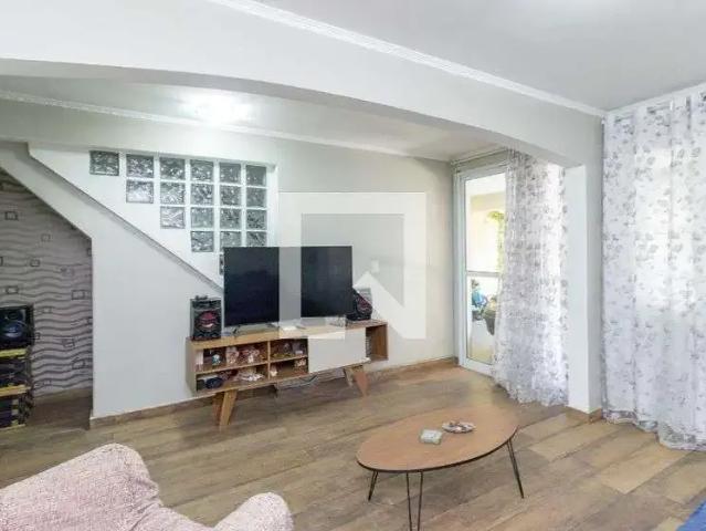 Casa / Sobrado para Locação em São Paulo/SP Jardim Vivan 2 Quartos
