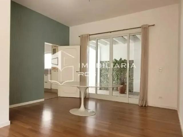 Casa / Sobrado para Locação em São Paulo/SP Lapa 4 Quartos