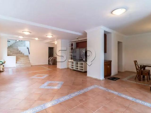 Casa / Sobrado para Locação em São Paulo/SP Lapa 4 Quartos