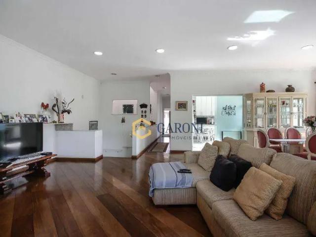 Casa / Sobrado para Locação em São Paulo/SP Lapa 5 Quartos