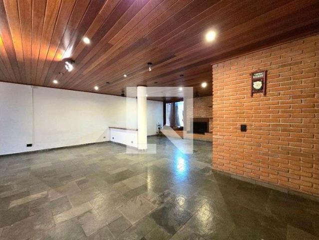 Casa / Sobrado para Locação em São Paulo/SP Moema 4 Quartos