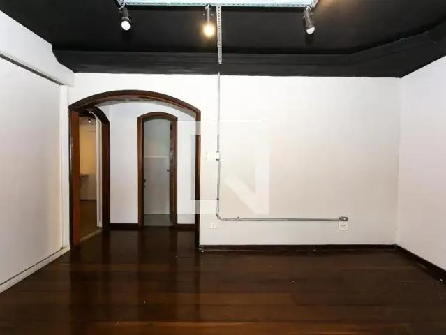 Casa / Sobrado para Locação em São Paulo/SP Mooca 3 Quartos