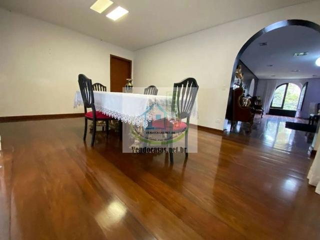 Casa / Sobrado para Locação em São Paulo/SP Morumbi 4 Quartos