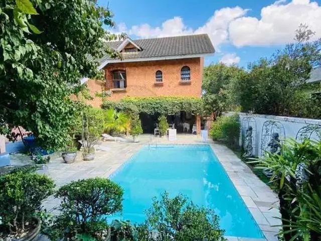 Casa / Sobrado para Locação em São Paulo/SP Morumbi 6 Quartos