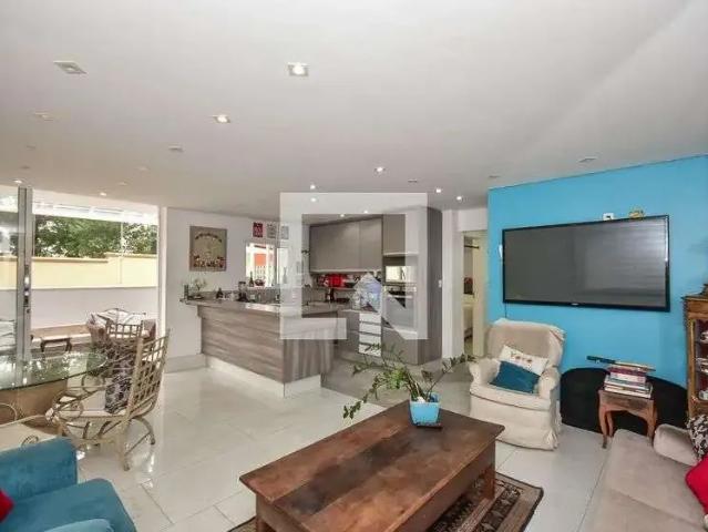 Casa / Sobrado para Locação em São Paulo/SP Morumbi 8 Quartos