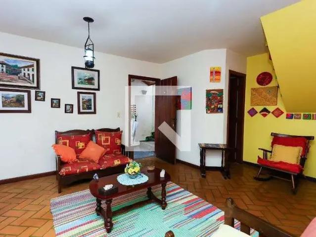 Casa / Sobrado para Locação em São Paulo/SP Morumbi 3 Quartos