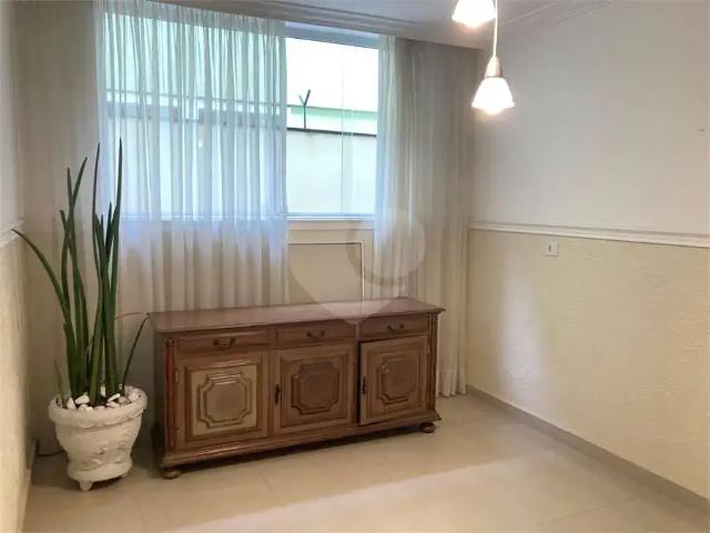 Casa / Sobrado para Locação em São Paulo/SP Santo Amaro 3 Quartos