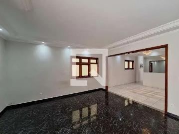 Casa / Sobrado para Locação em São Paulo/SP Santana 4 Quartos