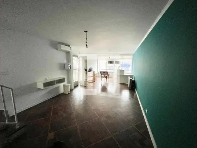 Casa / Sobrado para Locação em São Paulo/SP Santana 4 Quartos
