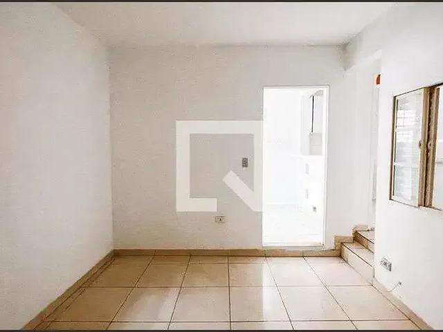 Casa / Sobrado para Locação em São Paulo/SP Santana 1 Quartos