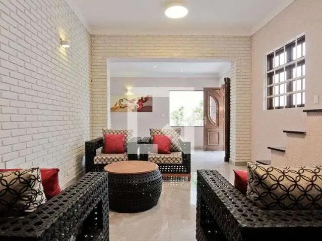 Casa / Sobrado para Locação em São Paulo/SP Santana 3 Quartos
