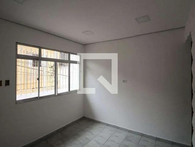 Casa / Sobrado para Locação em São Paulo/SP Sapopemba 1 Quartos