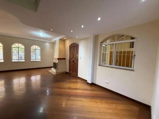Casa / Sobrado para Locação em São Paulo/SP Sumaré 4 Quartos