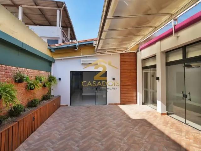 Casa / Sobrado para Locação em São Paulo/SP Sumaré 5 Quartos