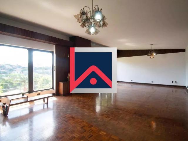 Casa / Sobrado para Locação em São Paulo/SP Sumaré 7 Quartos
