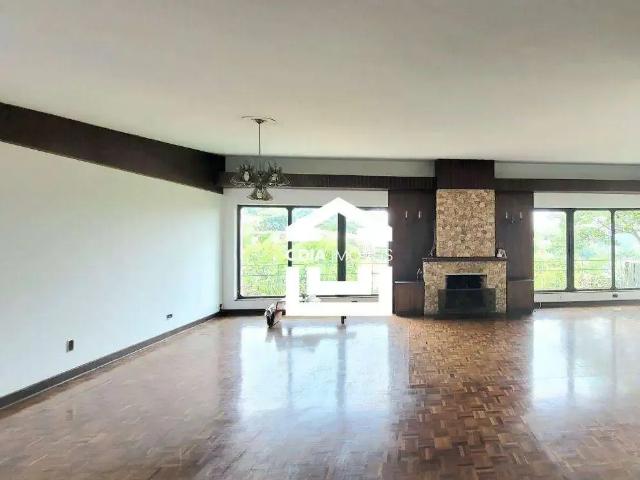 Casa / Sobrado para Locação em São Paulo/SP Sumaré 7 Quartos