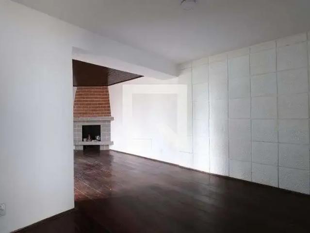 Casa / Sobrado para Locação em São Paulo/SP Pompéia 2 Quartos