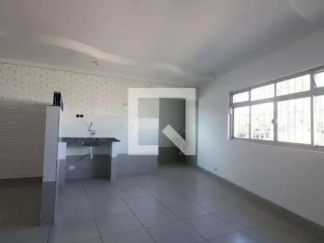 Casa / Sobrado para Locação em São Paulo/SP Ponte Rasa 1 Quartos