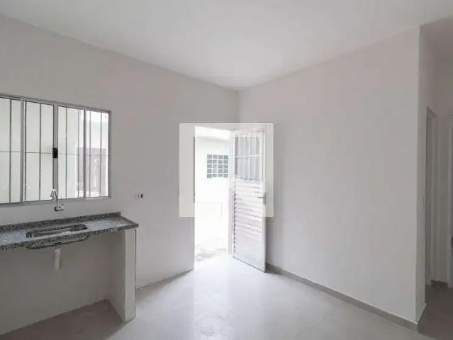 Casa / Sobrado para Locação em São Paulo/SP Ponte Rasa 1 Quartos