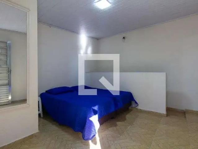 Casa / Sobrado para Locação em São Paulo/SP Ponte Rasa 1 Quartos