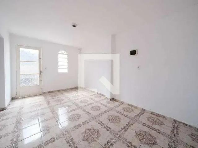 Casa / Sobrado para Locação em São Paulo/SP Ponte Rasa 1 Quartos