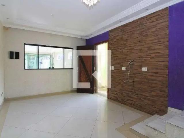 Casa / Sobrado para Locação em São Paulo/SP Ponte Rasa 3 Quartos