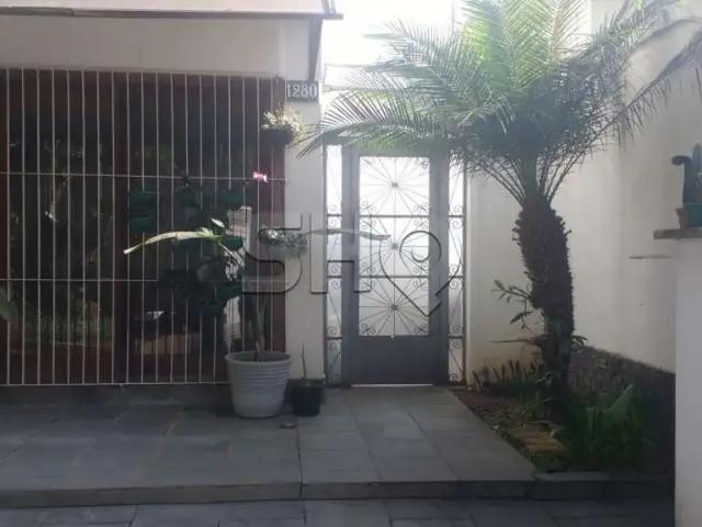 Casa / Sobrado para Locação em São Paulo/SP Pacaembu 3 Quartos