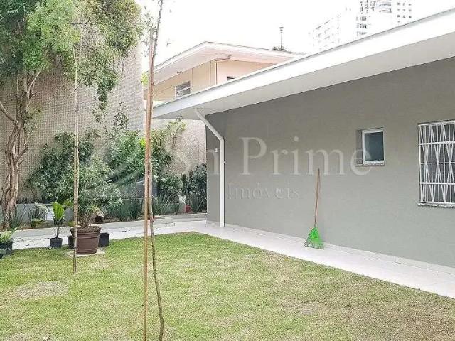 Casa / Sobrado para Locação em São Paulo/SP Pacaembu 10 Quartos