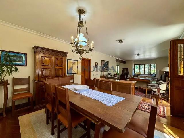 Casa / Sobrado para Locação em São Paulo/SP Pacaembu 4 Quartos