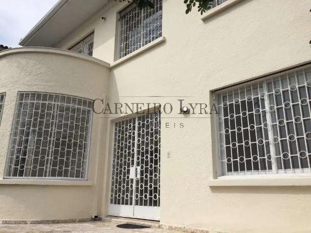 Casa / Sobrado para Locação em São Paulo/SP Pacaembu 5 Quartos