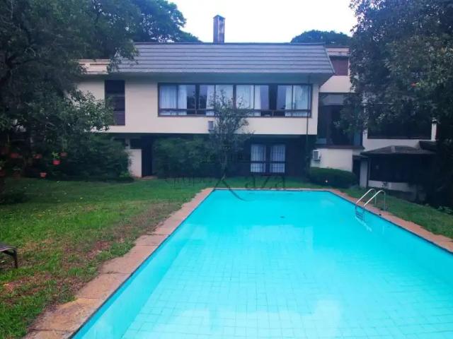 Casa / Sobrado para Locação em São Paulo/SP Paineiras do Morumbi 4 Quartos