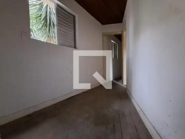 Casa / Sobrado para Locação em São Paulo/SP Cambuci 2 Quartos