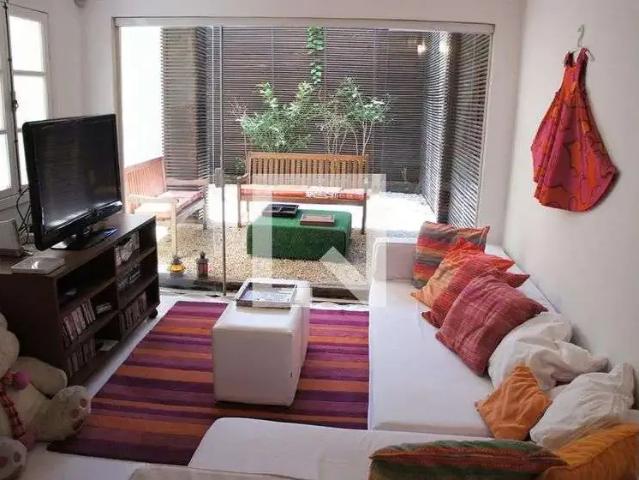 Casa / Sobrado para Locação em São Paulo/SP Panamby 3 Quartos