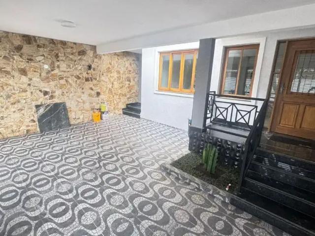 Casa / Sobrado para Locação em São Paulo/SP Parque Continental 3 Quartos