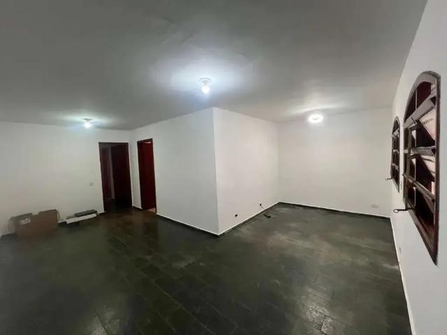 Casa / Sobrado para Locação em São Paulo/SP Parque Continental 3 Quartos