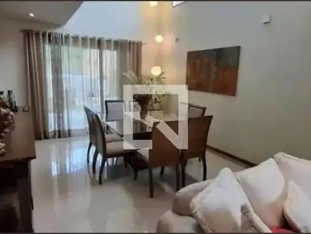 Casa / Sobrado para Locação em São Paulo/SP Parque dos Príncipes 5 Quartos