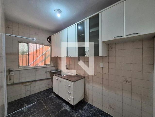 Casa / Sobrado para Locação em São Paulo/SP Parque Regina 1 Quartos