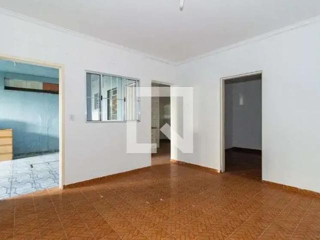 Casa / Sobrado para Locação em São Paulo/SP Parque Regina 2 Quartos