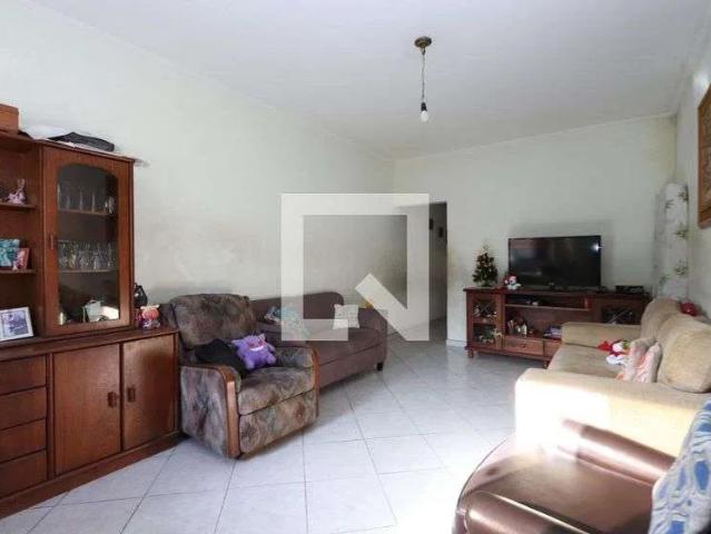 Casa / Sobrado para Locação em São Paulo/SP Parque Residencial Oratorio 3 Quartos