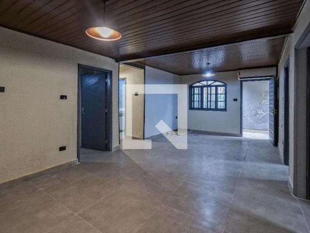 Casa / Sobrado para Locação em São Paulo/SP Parque São Domingos 4 Quartos